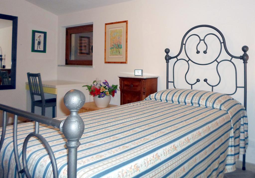 Villa I 3 Cipressi Chiassa Superiore Zimmer foto